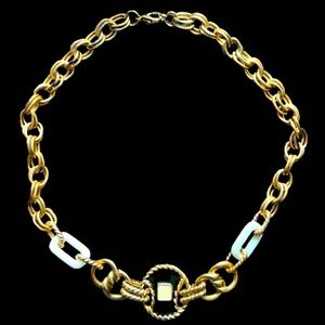 Vintage Carol Dauplaise Gold Lucite Enamel Link Chain Necklace